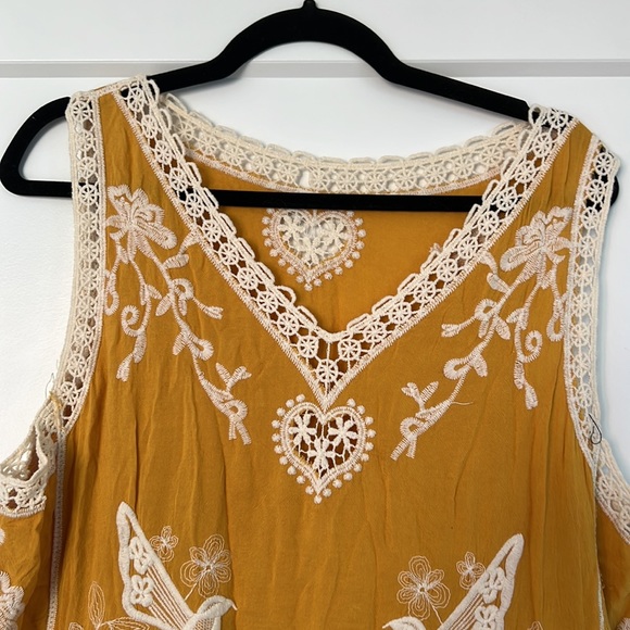 Mustard Kaftan dress - Picture 3 of 4
